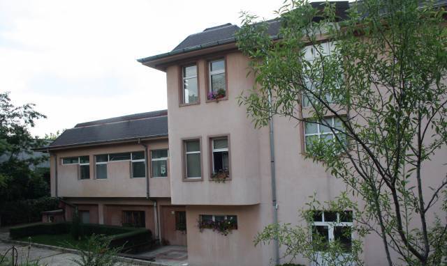 Диър ЕООД - град Благоевград | Бельо - дамско и мъжко - снимка 1