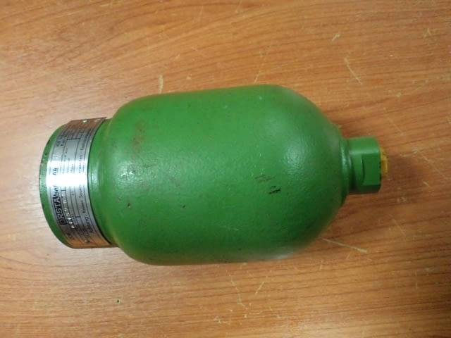 Хидроакумулатор ORSTA - град Пловдив | Машини / Съоръжения - снимка 8