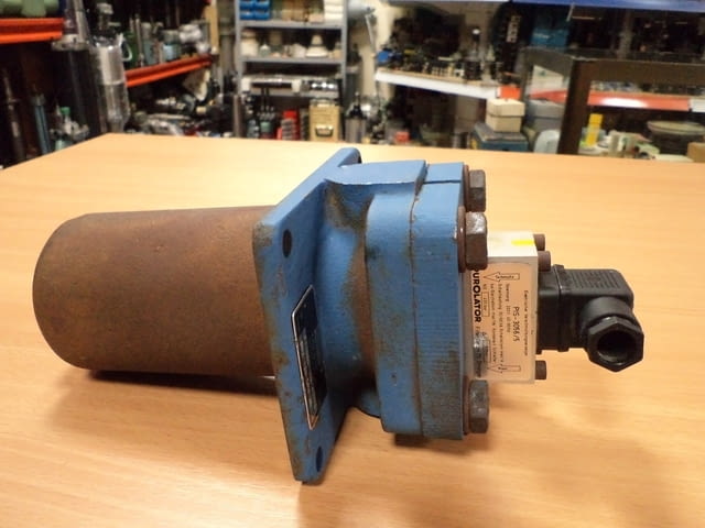 Хидвличен филтър purolator Строителство, На дребно - град Пловдив | Промишлено Оборудване - снимка 1