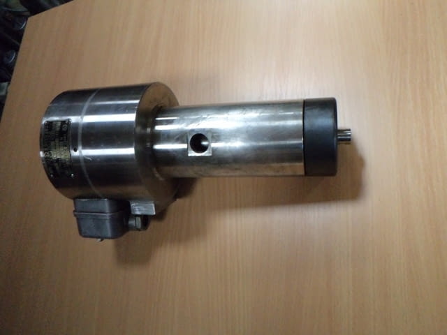 Хидрозатегач Тежка промишленост, На дребно - град Пловдив | Промишлено Оборудване - снимка 11