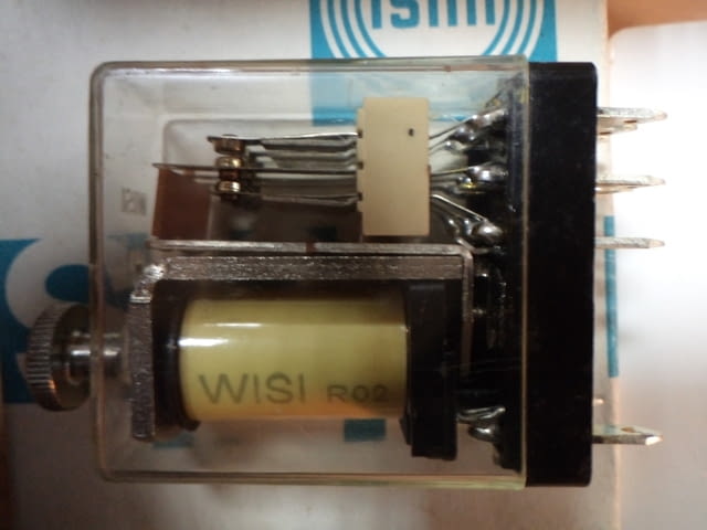 Крайни изключватели OMRON Енергетика, На дребно - град Пловдив | Промишлено Оборудване - снимка 4