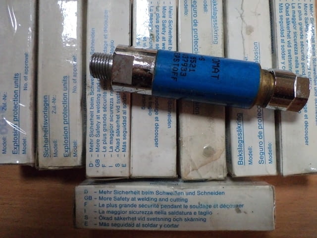 Крайни изключватели OMRON Енергетика, На дребно - град Пловдив | Промишлено Оборудване - снимка 7