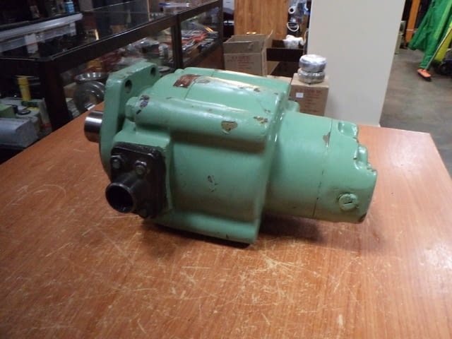 Помпа хидравлична пластинчата 2-25ДМУ Лека промишленост, На дребно - град Пловдив | Промишлено Оборудване - снимка 4