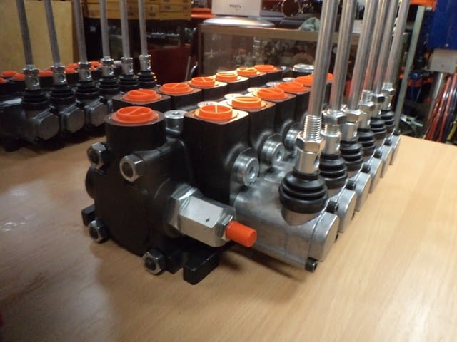 Ръчен хидравличен разпределител 40L и 80L, град Пловдив | Промишлено Оборудване - снимка 6