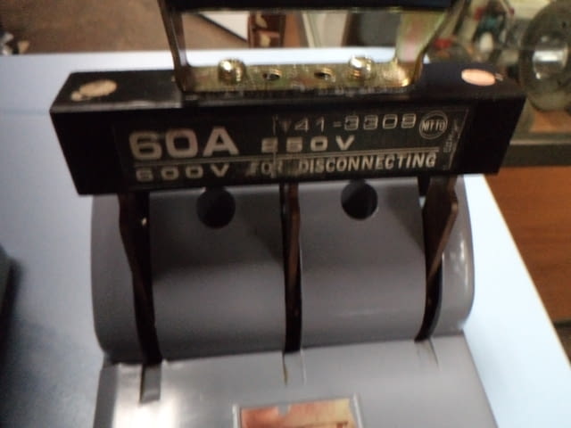 Киселинно-устойчив прекъсвач Тежка промишленост, На дребно - град Пловдив | Промишлено Оборудване - снимка 6