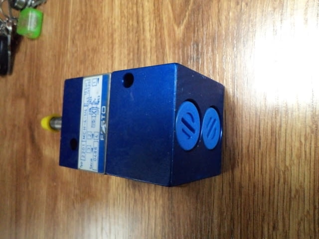 Пневматичен разпределител Festo Лека промишленост, На дребно - град Пловдив | Промишлено Оборудване - снимка 2