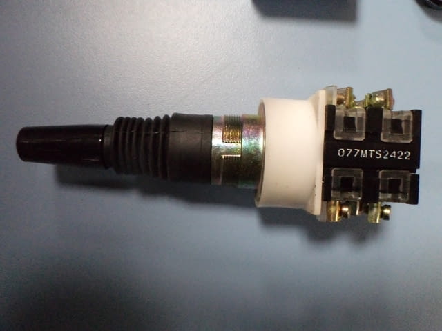 Двупозиционен джойстик Cema - city of Plovdiv | Machinery - снимка 2