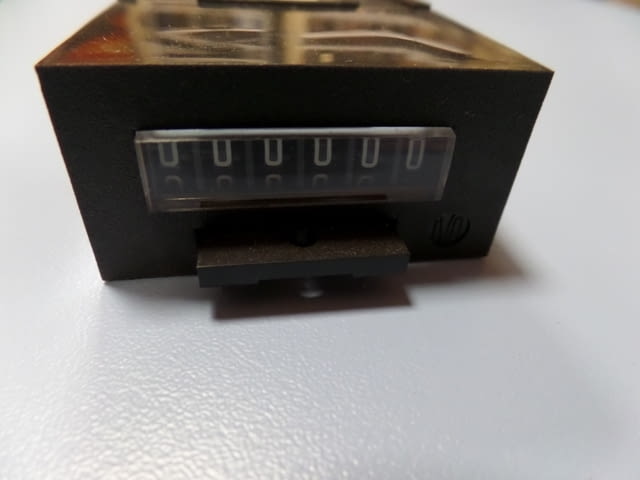 Електромеханичен импулсен брояч ZLVT 242, ZL 593, city of Plovdiv | Industrial Equipment - снимка 11