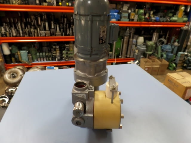 Дозираща помпа dosapro milton Roy Машиностроене, На дребно - град Пловдив | Промишлено Оборудване - снимка 2