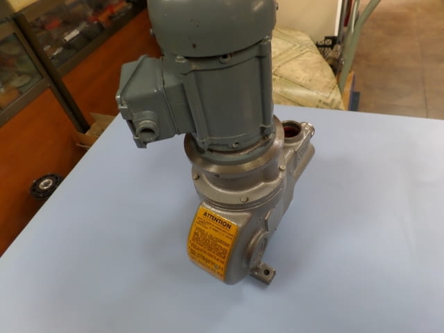 Дозираща помпа dosapro milton Roy Машиностроене, На дребно - град Пловдив | Промишлено Оборудване - снимка 4