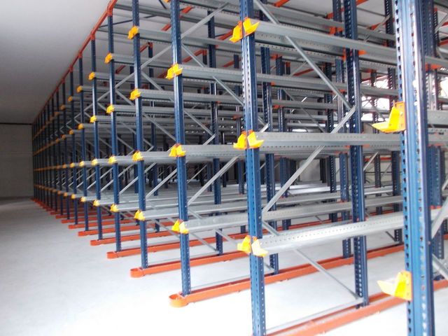 Стелажи Бг - град Пловдив | Търговско обзавеждане - снимка 3