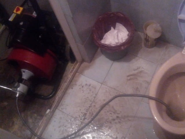 Видеодиагностика Отпушване канали тоалетни, град Ботевград | Строителни Услуги - снимка 3