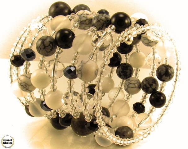 Уникална дамска гривна Black and White от пет вида естествени камъни - снимка 7