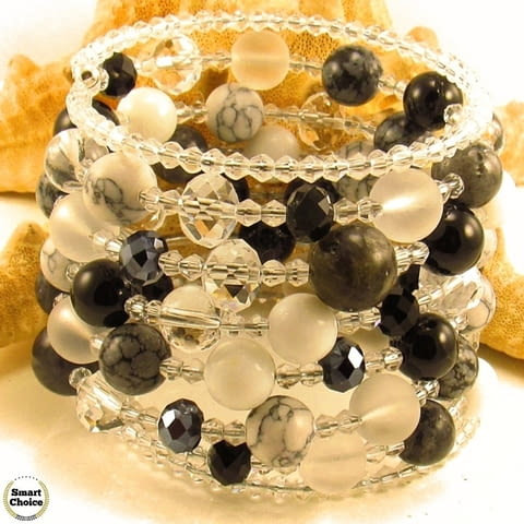 Уникална дамска гривна Black and White от пет вида естествени камъни - снимка 8