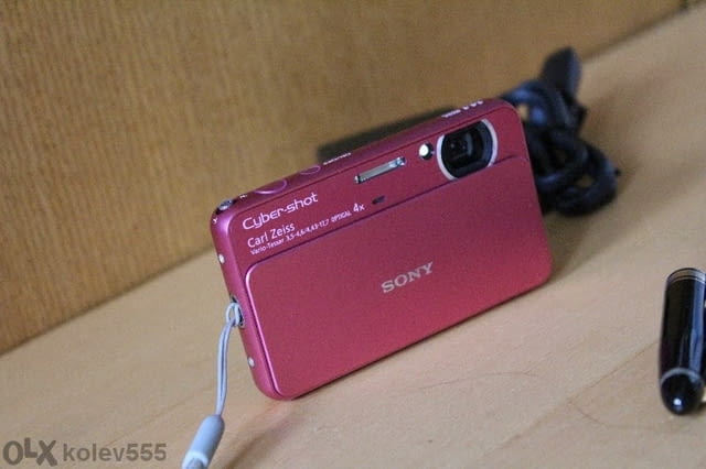 Фотоапарат Sony Carl Zeiss 14 пиксела метален корпус, град Видин | Фотоапарати / Фото Техника - снимка 4