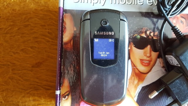 Samsung SGH-E2210B Мобилен телефон - град Видин | Смартфони - снимка 3