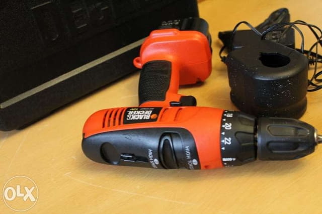 Винтоверт дрелка двускоростна професионална Black & Decker 12V - снимка 5