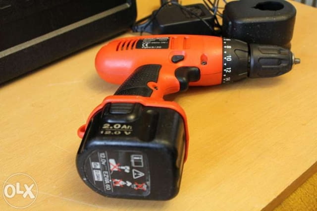 Винтоверт дрелка двускоростна професионална Black & Decker 12V - снимка 6