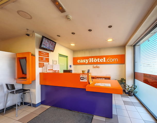 EasyHotel Sofia – Low Cost – евтин НИСКОБЮДЖЕТЕН бизнес хотел в София център - снимка 9