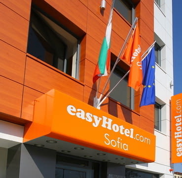 EasyHotel Sofia – Low Cost – евтин НИСКОБЮДЖЕТЕН бизнес хотел в София център - снимка 2
