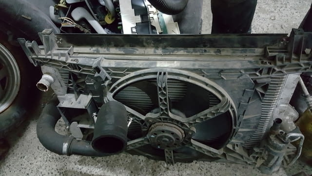 Радиатори за Renault Espace-3 2, 2DCI 1998-2003г, град Видин | Резервни Части - снимка 5