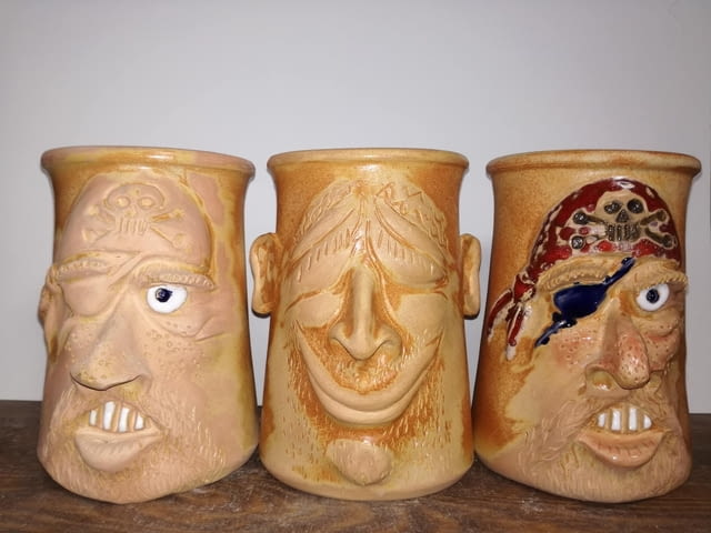 Бултера Керамика - село Войсил | Приложни изкуства - снимка 9