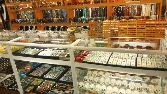 М и А Минералс Рейнбоу ООД - city of Sofia | Shopping Centers and bazaars