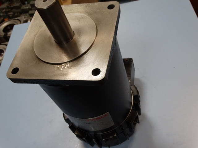 Серводвигател FANUC модел 20 Машиностроене, На дребно - град Пловдив | Промишлено Оборудване - снимка 9