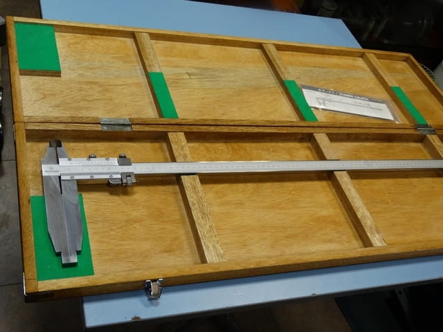 Шублер Mitutoyo 0-800 mm - град Пловдив | Инструменти - снимка 1