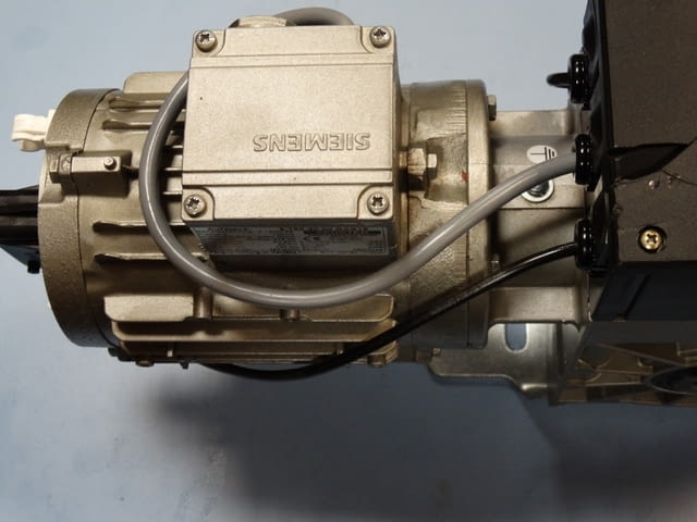 Мотор-редуктор за гаражна врата SEUSTER - град Пловдив | Машини / Съоръжения - снимка 4