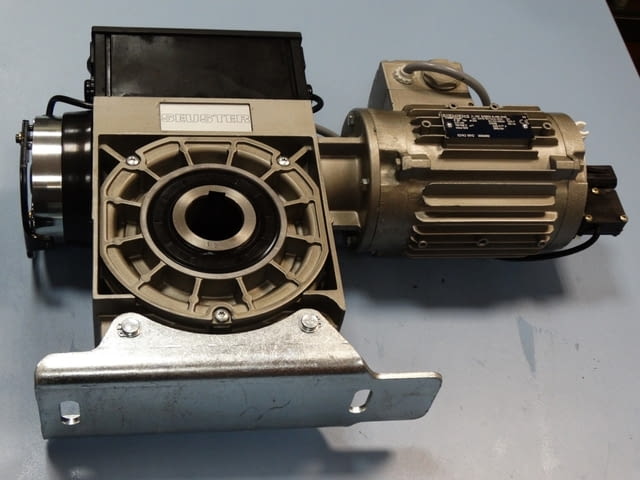 Мотор-редуктор за гаражна врата SEUSTER - град Пловдив | Машини / Съоръжения - снимка 11