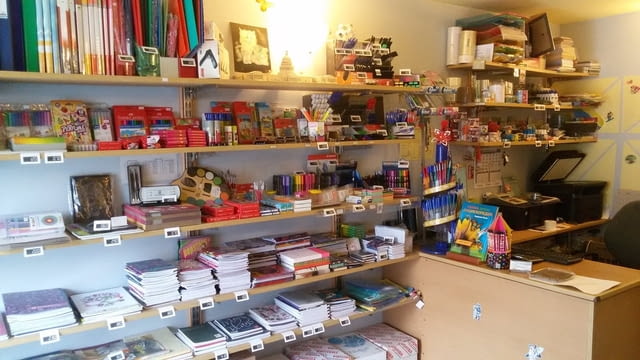 Книжарница "Рай" - МаГеСтеф ЕООД - град София | Учебници и пособия - снимка 3