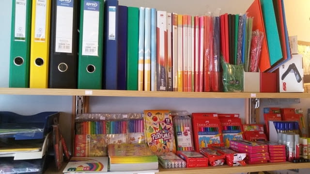 Книжарница "Рай" - МаГеСтеф ЕООД - град София | Учебници и пособия - снимка 4