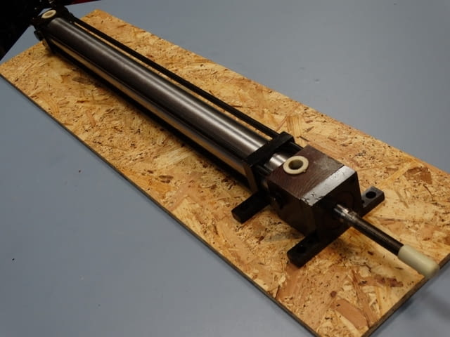 Хидравличен цилиндър ЦР11А 40 550 Машиностроене, На дребно - град Пловдив | Промишлено Оборудване - снимка 1