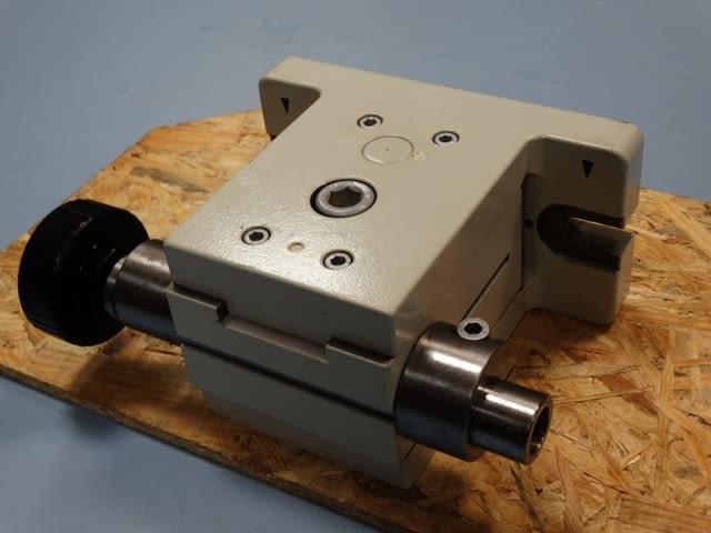 Подвижен център Carl-Zeiss Машиностроене, На дребно - град Пловдив | Промишлено Оборудване - снимка 8