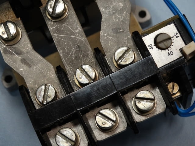 Контактор ПМА-4202 ПУХЛ 45 Енергетика, На дребно - град Пловдив | Промишлено Оборудване - снимка 10