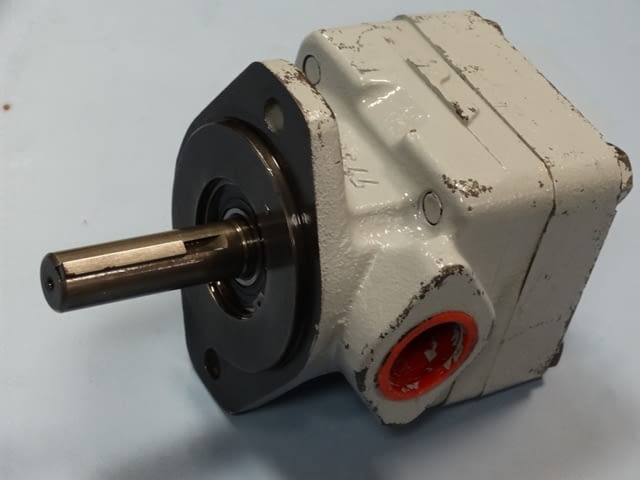 Хидравлична помпа Vickers Тежка промишленост, На дребно - град Пловдив | Промишлено Оборудване - снимка 6