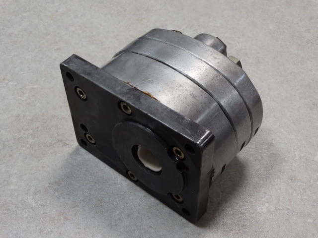 Хидравлична помпа ORSTA A25 R Лека промишленост, На дребно - град Пловдив | Промишлено Оборудване - снимка 1