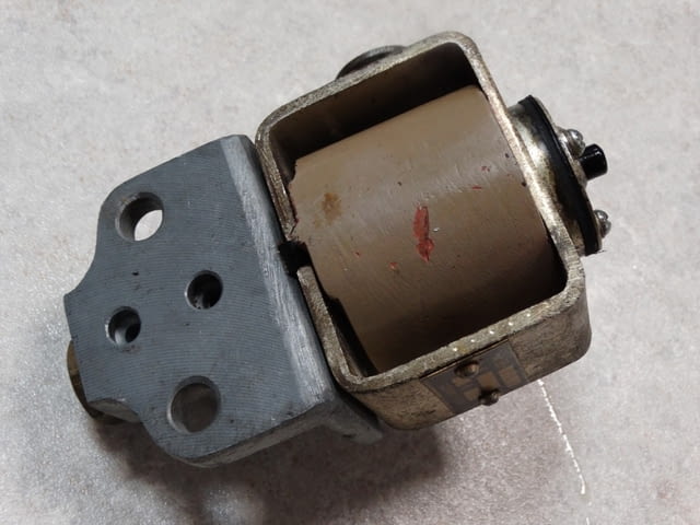 Пневматично реле за автокран ВВ-34, ВВ-32, 12V, град Пловдив | Промишлено Оборудване - снимка 4