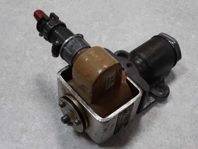 Пневматично реле за автокран ВВ-34, ВВ-32, 12V, град Пловдив | Промишлено Оборудване - снимка 9