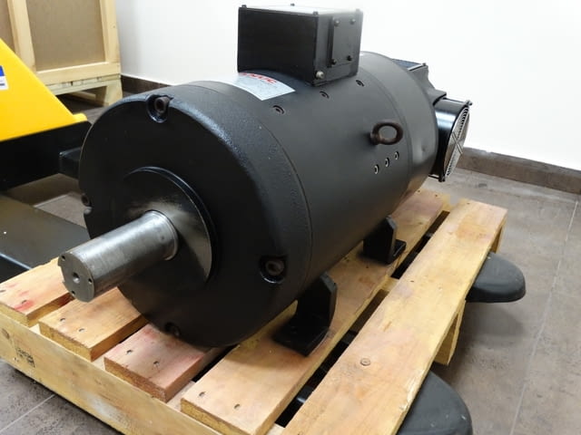 CNC Шпиндел-Мотор FANUC Model 15 - град Пловдив | Машини / Съоръжения - снимка 9