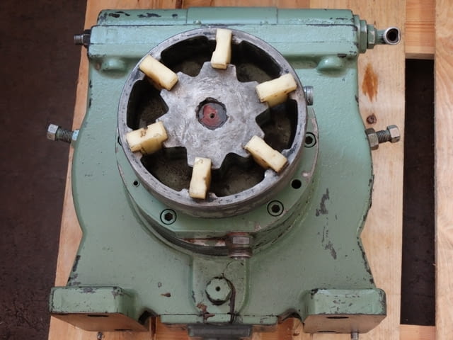 Хидравлична помпа ORSTA 100/120R TGL-1874, град Пловдив | Машини / Съоръжения - снимка 1