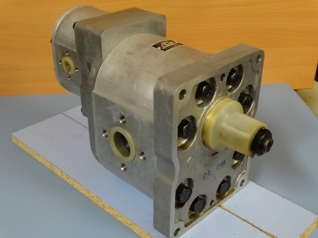 Помпа хидравлична C280X/C43X Тежка промишленост, На дребно - град Пловдив | Промишлено Оборудване - снимка 1