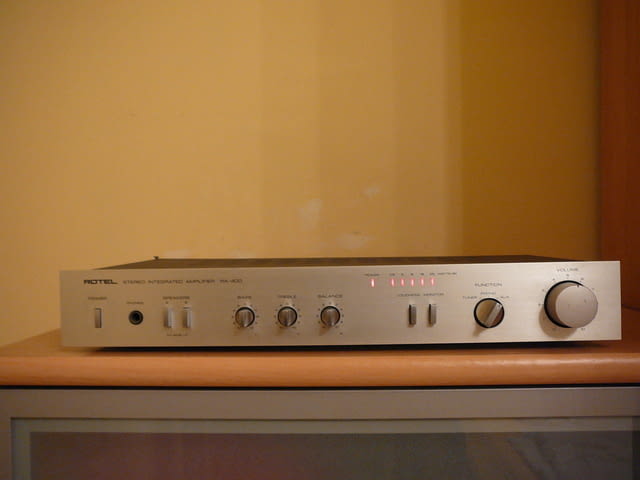 Rotel ra-400 - град Пазарджик | Ресийвъри / Усилватели - снимка 1