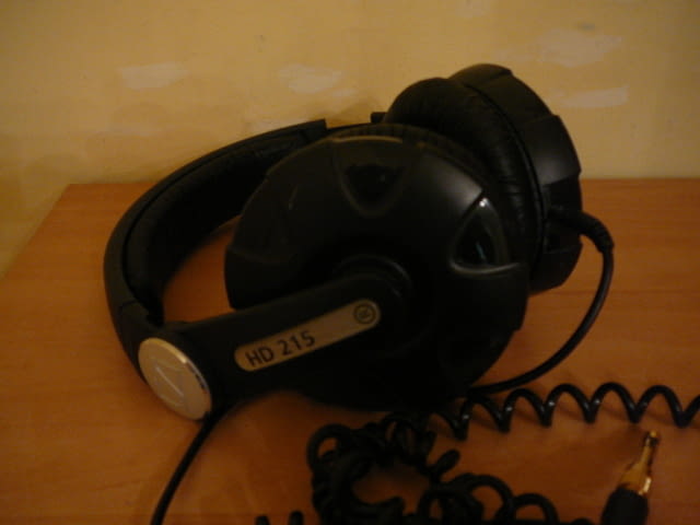 Sennheiser hd 215 - град Пазарджик | Ресийвъри / Усилватели - снимка 5