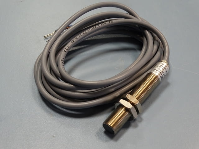 Индуктивен датчик Baumer Машиностроене, На дребно - град Пловдив | Промишлено Оборудване - снимка 4