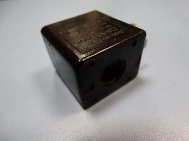 Ел.бобина за електромагнитен клапан Лека промишленост, На дребно - град Пловдив | Промишлено Оборудване - снимка 5