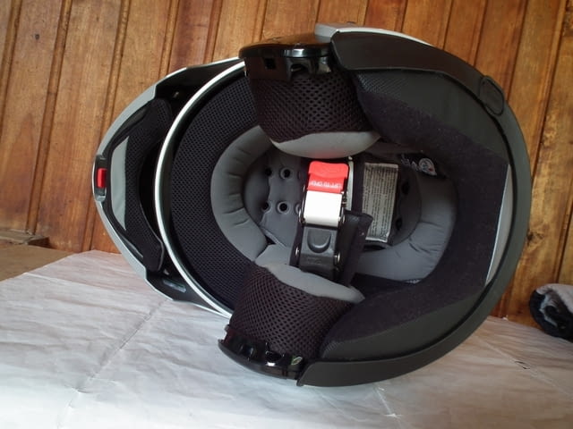 Nolan N90S отварящ се с тъмни очила мото шлем каска - град Левски | Други - снимка 5