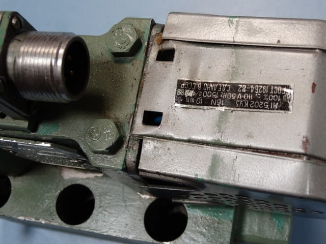 Хидравличен разпределител за преса Машиностроене, На дребно - град Пловдив | Промишлено Оборудване - снимка 6