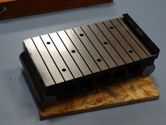 Синусна маса 200x120 mm Металургия, На дребно - град Пловдив | Промишлено Оборудване - снимка 3